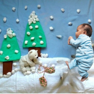 christmas theme baby photoshoot